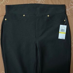 NWT Michael Kors Leggings Size Medium